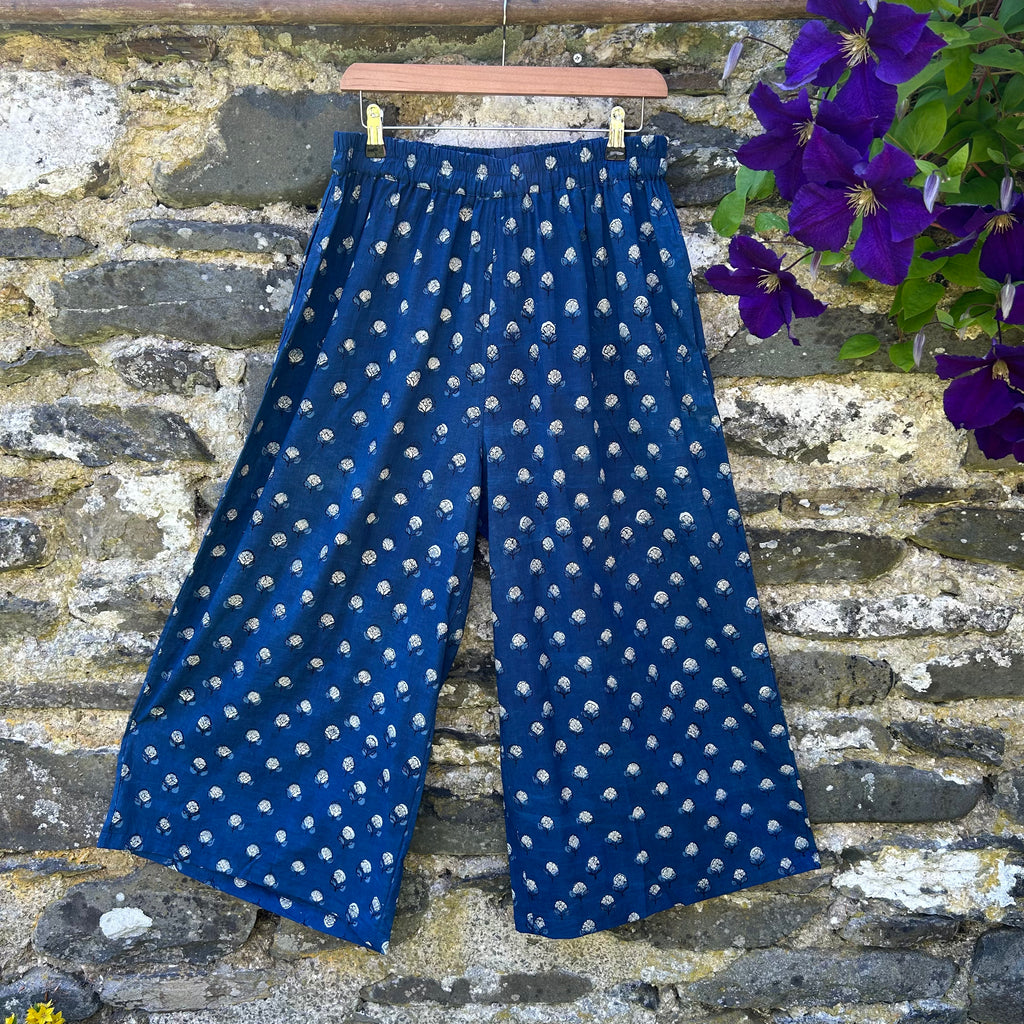 Haf Trousers – Midnight Bloom