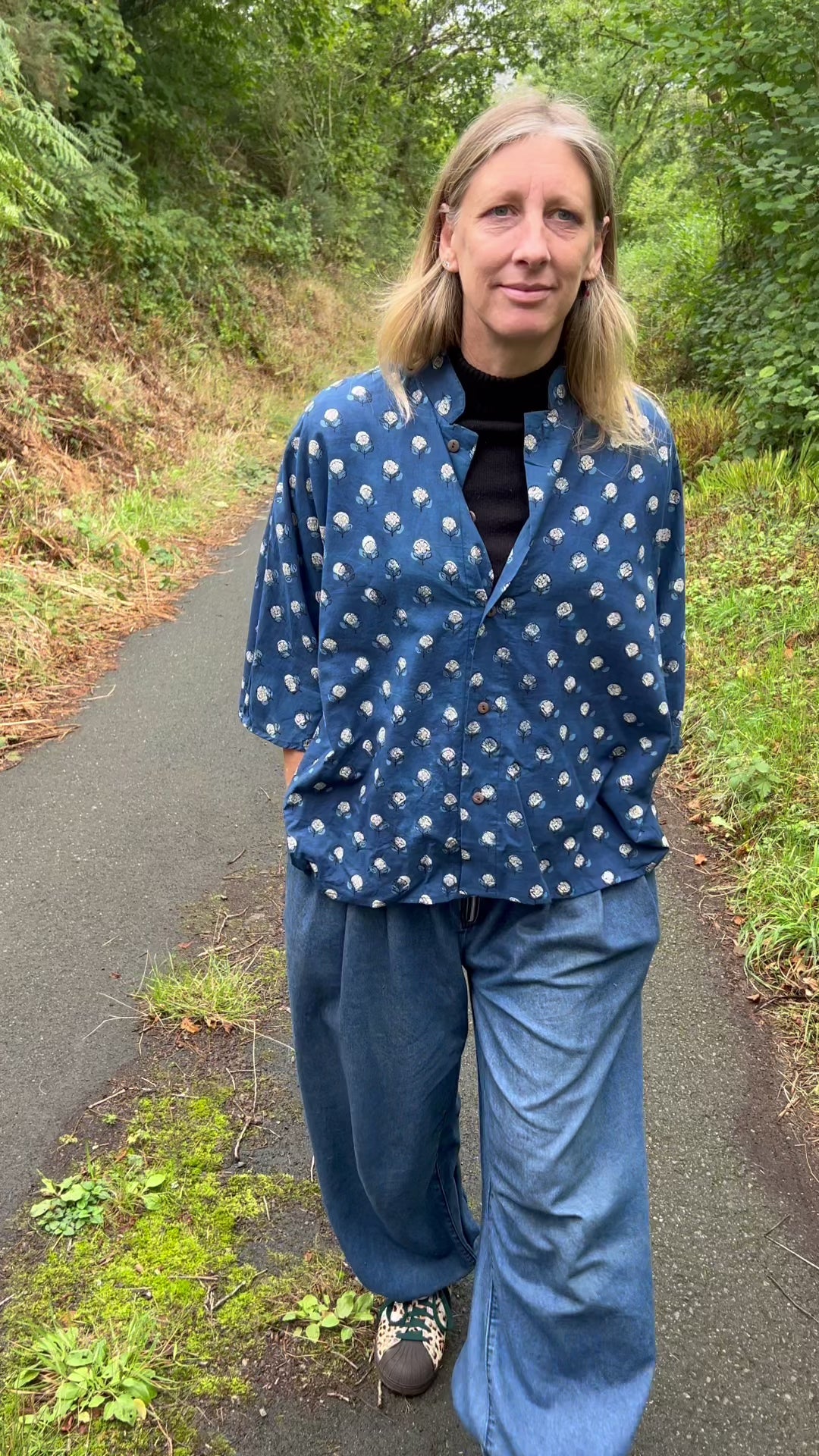 Artist Shirt - Indigo Blossom